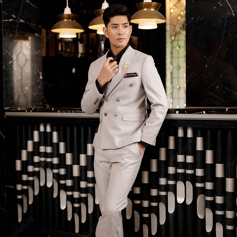 CEO Khánh Louis Khám phá những thông tin thú vị về CEO Khánh Louis